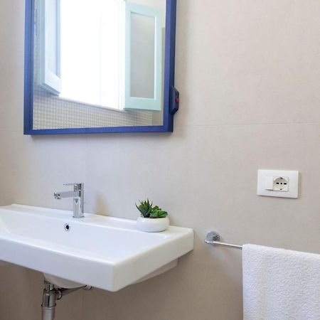 マリーナ・ディ・マンカヴェルサ Casa Mamma Rita - Family Houseヴィラ エクステリア 写真
