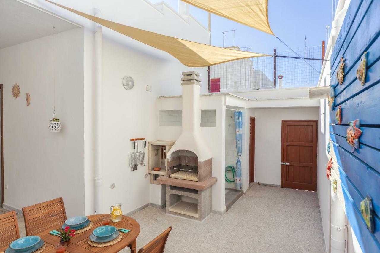 マリーナ・ディ・マンカヴェルサ Casa Mamma Rita - Family Houseヴィラ エクステリア 写真